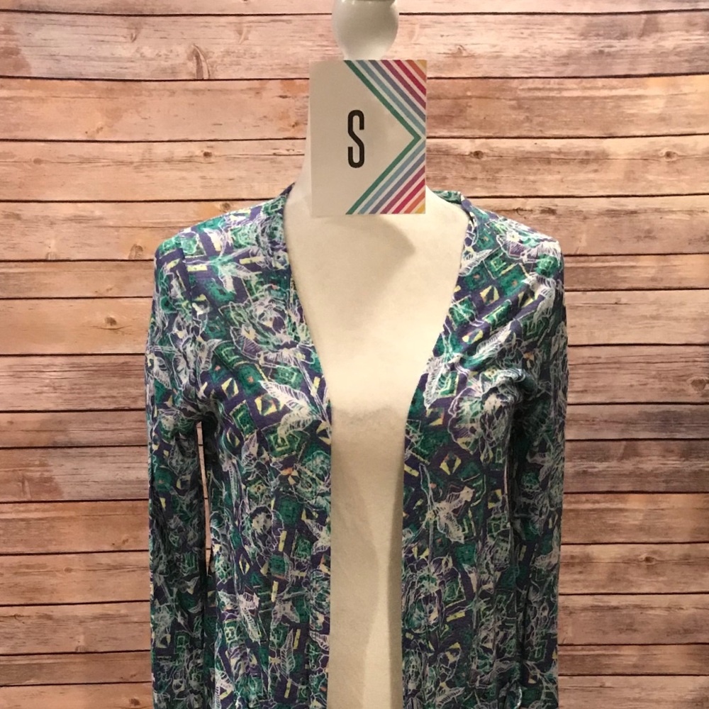 Small LuLaRoe Sarah